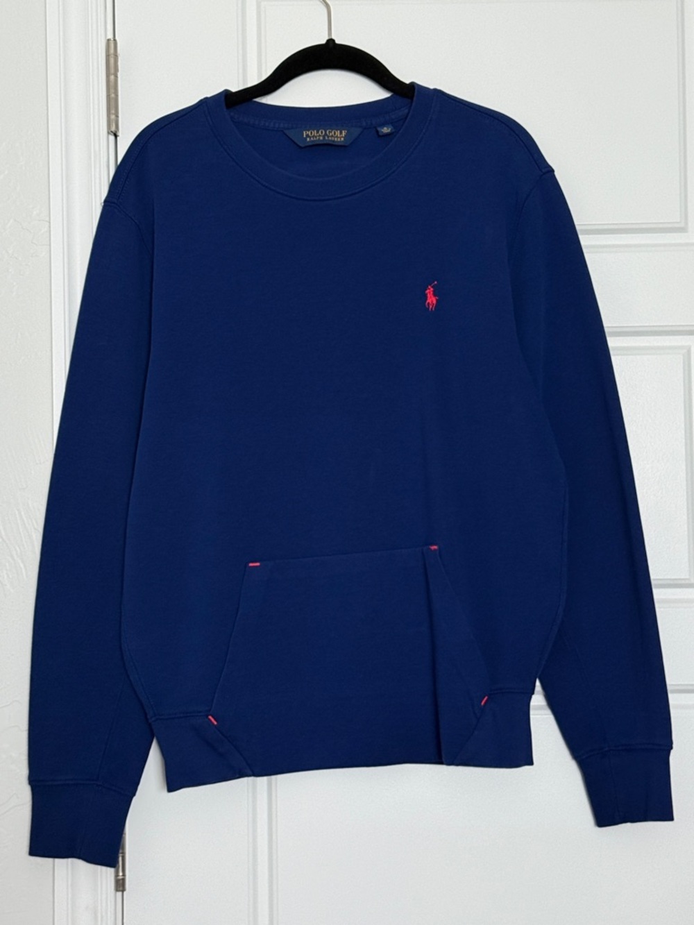 polo golf ralph lauren crewneck front kangaroo pocket in blue/red embroidery